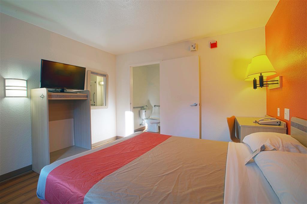 North Charleston Lodge Room photo