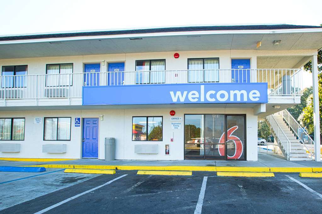 North Charleston Lodge Exterior photo